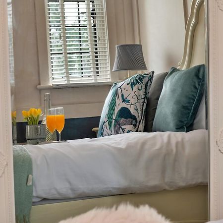 Finest Retreats - Sunnycroft Penthouse Apartamento Llandrindod Wells Exterior foto